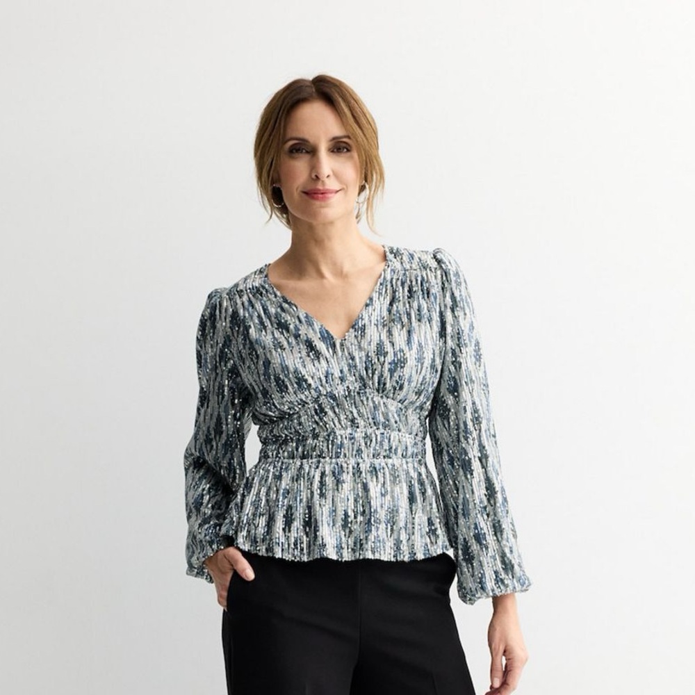 Farmers Market Sequin V-Neck Peplum Top (Size Large)